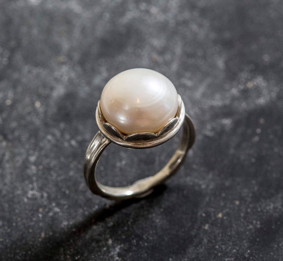 Vintage Pearl Ring, Real Pearl Ring, White Pearl Ring, June Birthstone Ring, Pearl Statement Ring, Pearl Solitaire Ring, Adina Stone