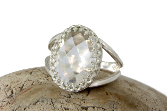 Delicate Oval Ring · Silver Ring · Crystal Quartz Ring · Gemstone Ring · Bridal Ring · Bridesmaid Gifts · Mom Ring · Daugther Ring