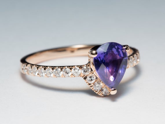 Color Changing Sapphire Ring, Purple Blue Sapphire, Pear Engagement Ring, Color Changing Ring, Color Changing Stone, Unique Color Sapphire