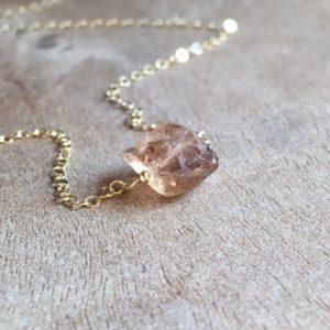 Dainty Raw Topaz Necklace – Champagne Topaz Necklace – November Birthstone Necklace – Topaz Jewlery – Imperial Topaz Necklace | Natural genuine Gemstone necklaces. Buy crystal jewelry, handmade handcrafted artisan jewelry for women.  Unique handmade gift ideas. #jewelry #beadednecklaces #beadedjewelry #gift #shopping #handmadejewelry #fashion #style #product #necklaces #affiliate #ad