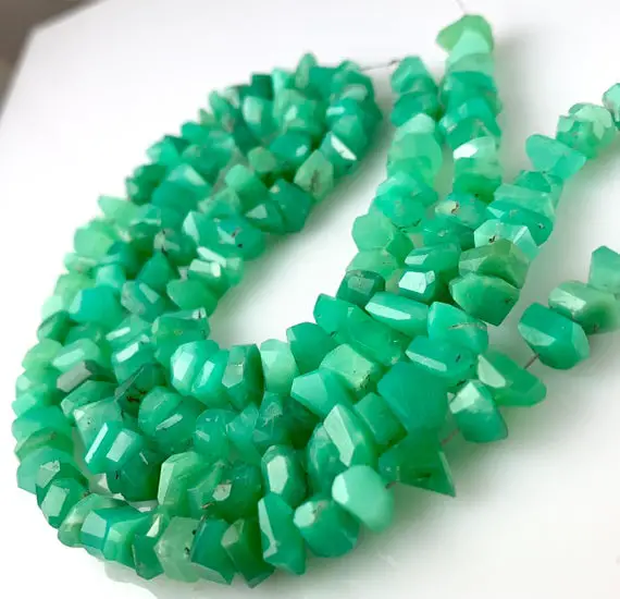 Chrysoprase Faceted Chips