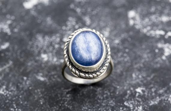 Blue Statement Ring, Kyanite Ring, Blue Kyanite Ring, Natural Kyanite, Vintage Silver Ring, Large Kyanite, Solid Silver Ring, Real Kyanite