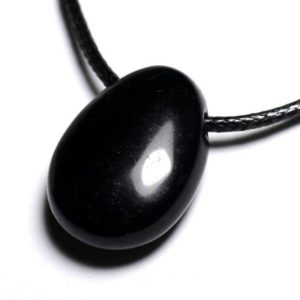 Shop Obsidian Pendants! Collier Pendentif Pierre semi précieuse – Obsidienne noire Goutte 25mm | Natural genuine Obsidian pendants. Buy crystal jewelry, handmade handcrafted artisan jewelry for women.  Unique handmade gift ideas. #jewelry #beadedpendants #beadedjewelry #gift #shopping #handmadejewelry #fashion #style #product #pendants #affiliate #ad