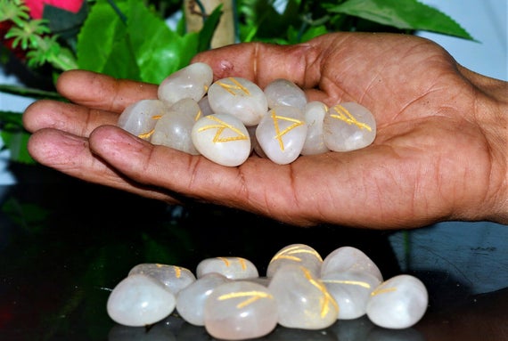 Natural Pink Rose Quartz Crystals Stone Made 8mm Round 108 Beads Healing Meditation Prayer Japamala
