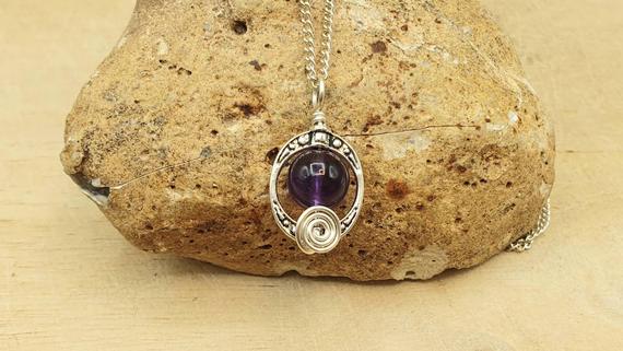 Small Amethyst Pendant. Purple Reiki Jewelry Uk. February Birthstone Necklace. Wire Wrapped Pendant. Oval Frame Necklace. 10mm Stone