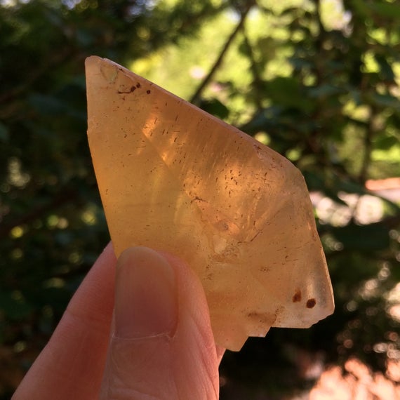 Amber Calcite 2.5" - Raw Golden Ray Calcite Crystal - Rough Stone - Natural Mineral - Healing Crystal - Meditation Stone - From Montana  63g