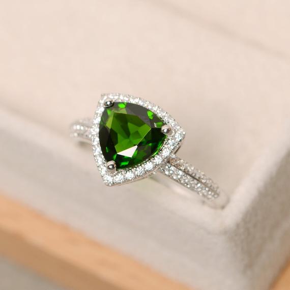 Diopside Ring, Trillion Cut Diopside, Promise Ring, Stelring Silver, Green Gemstone, Chrome Diopside