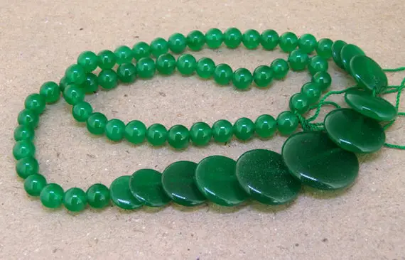 Full Strand Coin  Green Jade Beads ----- 6mm-20mm ----- About 60pieces ----- Gemstone Beads--- 15" In Length