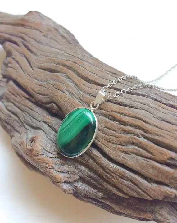 Malachite Silver Pendant, Natural Malachite Pendant, Sterling Silver Pendant, Tiny Green Stonependant, Oval Malachite Pendant, Boho, Gift