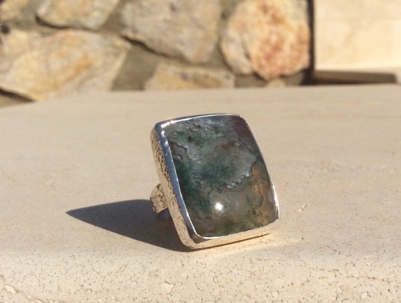 Womens Silver Statement Ring, Green Moss Agate Silver Ring, Hammered Jewellery