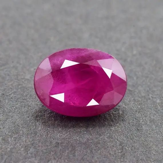 1.12 Cts Natural Burmese Ruby Faceted Oval 7x5x3.4 Mm 1 Piece Precious Loose Gemstone , Genuine Natural Ruby Gemstone - Rured-1075