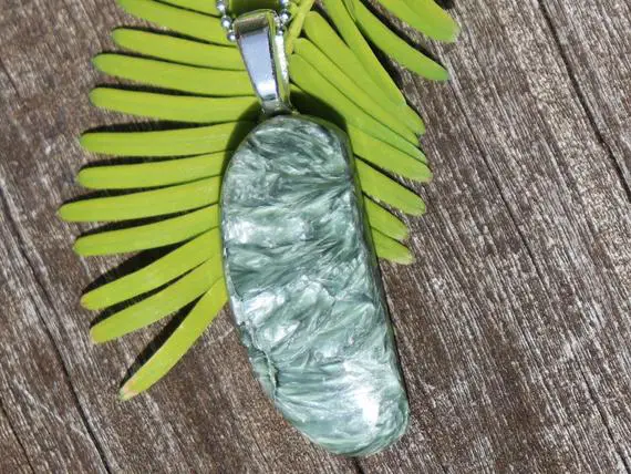Unisex Seraphinite Healing Stone Necklace With A High Spiritual Vibration!