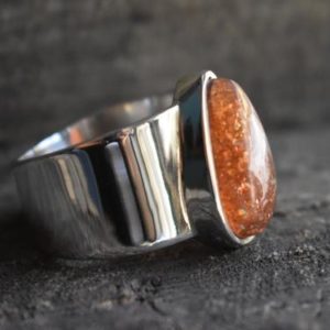 Shop Sunstone Rings! sunstone mens ring,natural sunstone ring,925 silver ring,sunstone unisex ring,mens sunstone ring,unisex ring,sunstone gemstone ring | Natural genuine Sunstone mens fashion rings, simple unique handcrafted gemstone men's rings, gifts for men. Anillos hombre. #rings #jewelry #crystaljewelry #gemstonejewelry #handmadejewelry #affiliate #ad