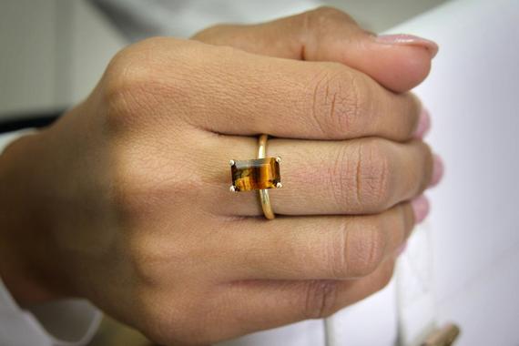 14k Gold Tiger Eye Ring · Tiger Eye Rectangle Ring · Rectangular Ring · 14k Gold Rings · Tiger Eye Gemstone Rings · Brown Solitaire Ring