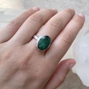 Emerald Faceted Sterling Silver Ring // Emerald Jewelry // Emerald