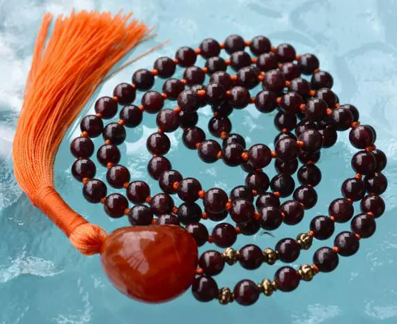 Long Hand Knotted Garnet Stone Beads Mala Necklace Pendant Woman Jewelry Gift