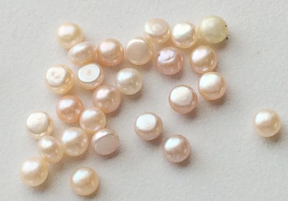 5mm Peach Color Pearls, Natural Fresh Water Pearl Cabochons, Natural Pearls, 10 Pieces Loose Flat Pearls For Jewelry - Pg0220 5mm Peach Color Pearls, Natural Fresh Water Pearl Cabochons, Natural Pearls, 10 Pieces Loose Flat Pearls For Jewelry - Pg0220