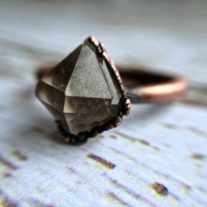 Raw crystal ring | anthraxolite quartz diamond ring | Electroformed copper crystal ring | Crystal quartz ring | Rock quartz crystal ring | Natural genuine Gemstone rings, simple unique handcrafted gemstone rings. #rings #jewelry #shopping #gift #handmade #fashion #style #affiliate #ad