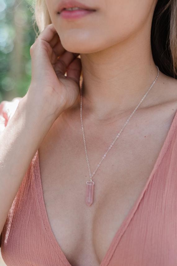Polished Rose Quartz Crystal Generator Point Necklace. Natural Pink Gemstone Necklace For Women. Mineral Jewellery With Real Stone For Her.