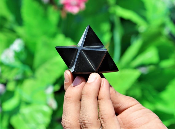 Schorl Tourmaline Crystal Merkabah Star 45mm Gothic Home Energy Decor Witchcraft Spiritual Gift Chakra Balance Aid Unique Yoga Gift