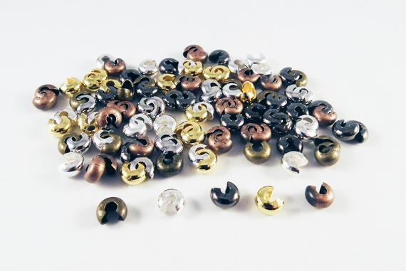 Cpe14 - Cache Perles Noeuds à Écraser En Fer Couleurs Mixtes 3-4-5mm / 3-4-5mm Mixed Colours Iron Crimp Beads Covers Hide Knots