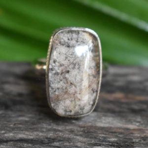 Shop Quartz Crystal Rings! 925 silver natural lodolite ring-natural garden quartz ring-natural quartz-garden quartz ring-lodolite ring-lodolite design ring | Natural genuine Quartz rings, simple unique handcrafted gemstone rings. #rings #jewelry #shopping #gift #handmade #fashion #style #affiliate #ad