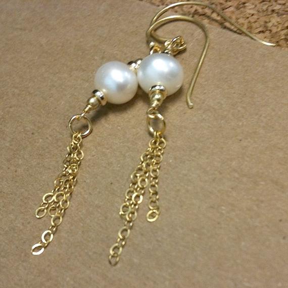 Pearl Earrings - Pearl Jewelry - Gold Jewelry - June Birthstone Jewellery - Bride - Wedding - Chain - Gemstone - Dangle - Fashion Er-98