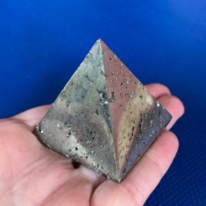 44mm PYRITE Pyramid – Natural Stone – Healing Crystal – Crystal Grid Stone – Meditation Crystal – Display/Decor – Collectible – 140g | Natural genuine stones & crystals in various shapes & sizes. Buy raw cut, tumbled, or polished gemstones for making jewelry or crystal healing energy vibration raising reiki stones. #crystals #gemstones #crystalhealing #crystalsandgemstones #energyhealing #affiliate #ad