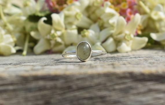 Simple Prehnite Ring, Oval Gemstone, Green Color Stone, Natural Gemstone, Silver Band Ring, Made For Her, Simple Handmade Ring, Gift