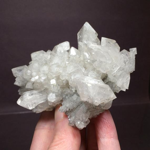 Clear Quartz Cluster - Raw Crystal - Natural Stone - Collectible Mineral Specimen - Healing Crystal - Meditation Crystal - From Russia- 200g