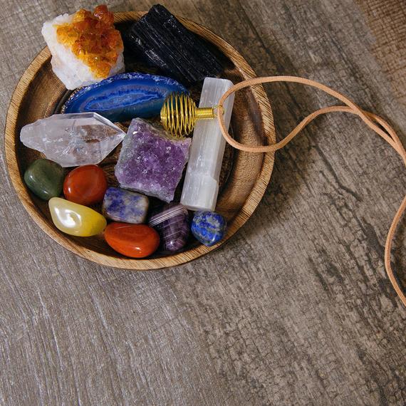 Chakra Kit Sampler Set - 14 Pc Crystal Healing Kit - Crystal Set For Chakra Balancing - Chakra Stones And Reiki Crystal Collection