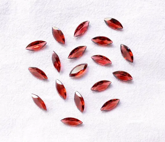 10 Pcs Lot Red Garnet Loose Gemstone, Faceted Garnet Gemstone, Marquise Shape Garnet Cabochons, 6x12mm Stone Size #pp9387