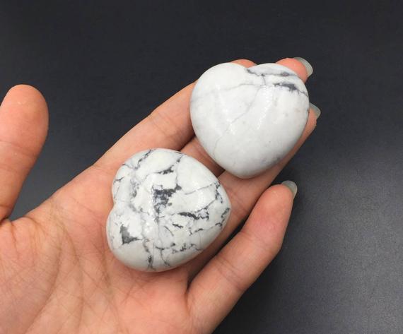 1.6" White Howlite Stone Heart Crystal Heart Natural White Gemstone Carved Puffy Heart Shaped Stone Healing Energy Crystal Gift Ch