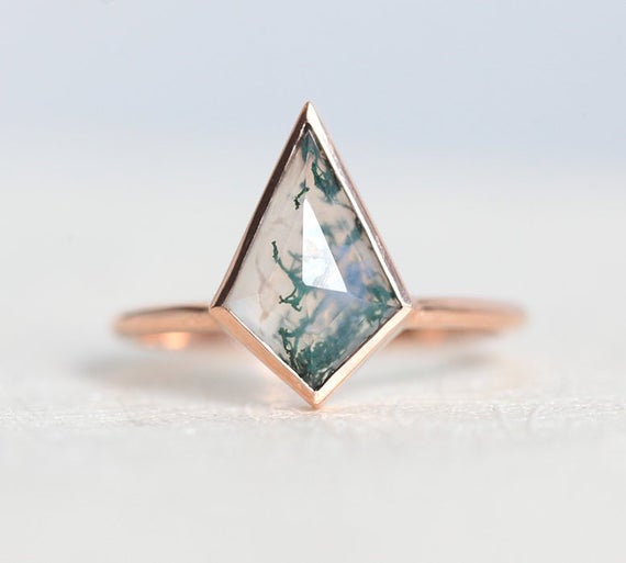 Moss Agate Ring, Kite Engagement Ring, Geometric Shaped Ring, Gemstone Solitaire