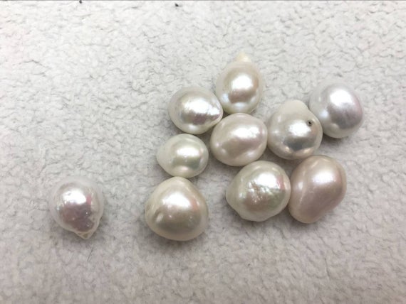 12-15mm Genuine Baroque Pearl, Natural Color White Nucleared Freeshape Freshwater Pearl Loose Pendant Without Hole---1 Piece