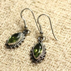 Shop Peridot Earrings! BO207 – Boucles oreilles Argent 925 – Péridot Facetté Marquise 10x5mm | Natural genuine Peridot earrings. Buy crystal jewelry, handmade handcrafted artisan jewelry for women.  Unique handmade gift ideas. #jewelry #beadedearrings #beadedjewelry #gift #shopping #handmadejewelry #fashion #style #product #earrings #affiliate #ad