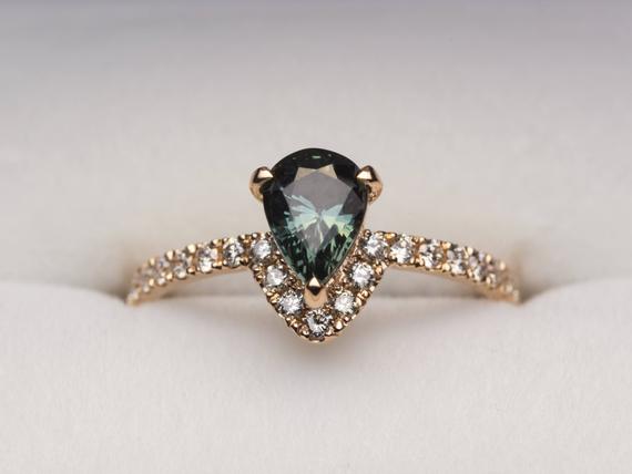 Sapphire Engagement Ring, Unique Engagement Ring, Green Sapphire Ring, Pear Sapphire Ring, Pear Cut Sapphire Ring, Pear Shaped Sapphire,ring