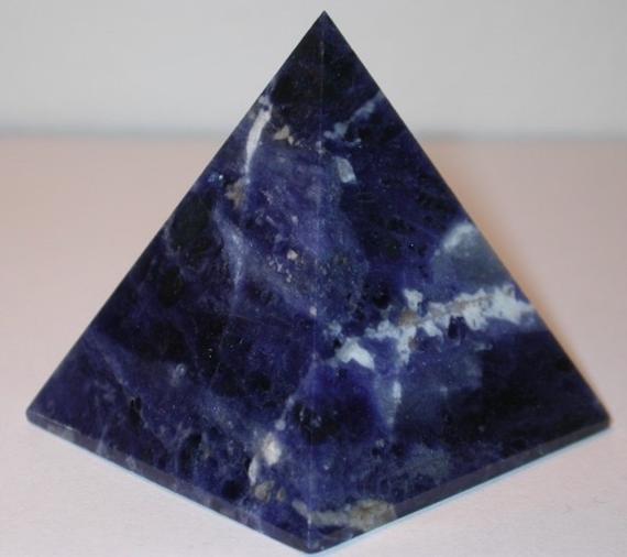Sodalite Chakra Pyramid Reiki Healing Crystals And Stones Natural Throat Chakra Healing  Gemstone Energy Pyramid Stones Pendulum Reiki Heali