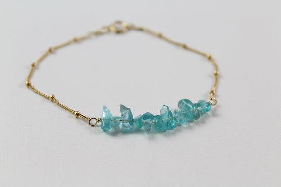 Blue Topaz Bracelet Gold Filled, Sterling Silver, November Birthstone Bracelet, Raw Topaz Bracelet, Dainty Blue Gemstone Bracelet