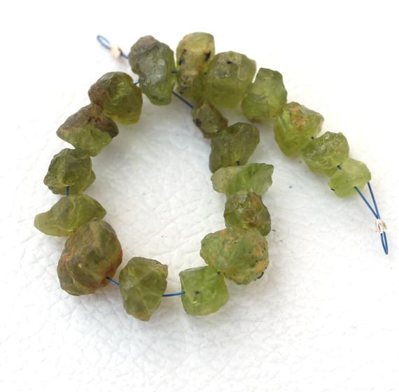 18 Pieces Natural Peridot Gemstone Raw, Drilled Natural Gemstone, Rough Stone Jewelry, Aaa Quality Natural Peridot Raw Size 6 To 11 Mm