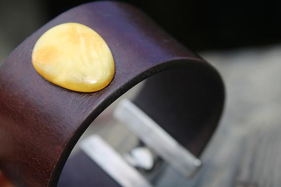 Raw Stone Leather Cuff Bracelet Primitive White Baltic Amber Huge Large Rough Stone Rustic Jewelry Natural Fashion Summer Ooak