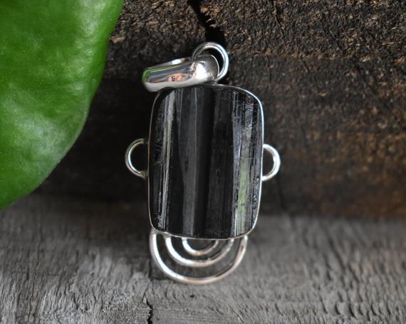 Natural Black Tourmaline Pendant,natural Tourmaline Pendant,925 Silver Pendant,raw Tourmaline Pendant,natural Black Tourmaline Pendant