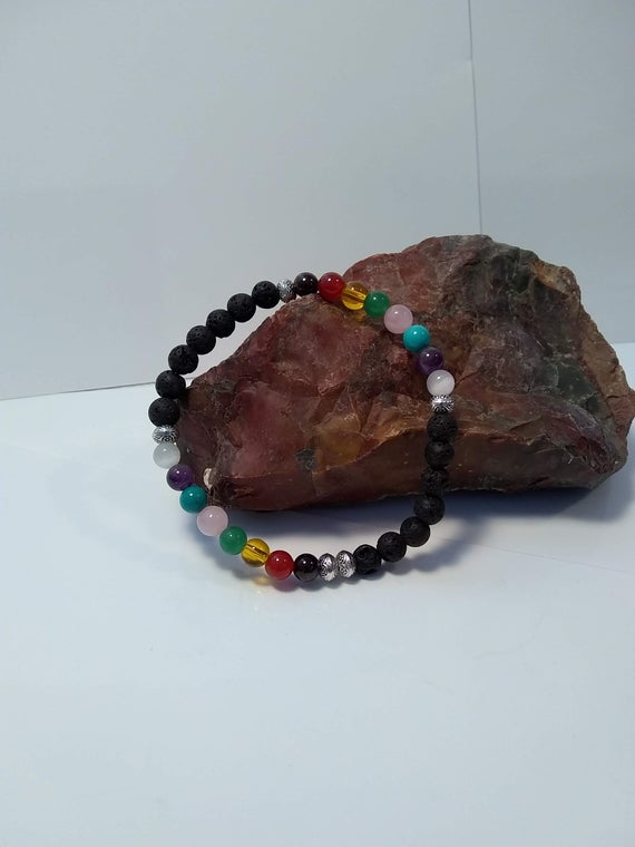 Chakra Bracelet/7 Chakra Bracelet/healing Bracelet/7 Chakras Bracelet/buddha Bracelet/root Chakra/balance Bracelet/essential Oil Bracelet