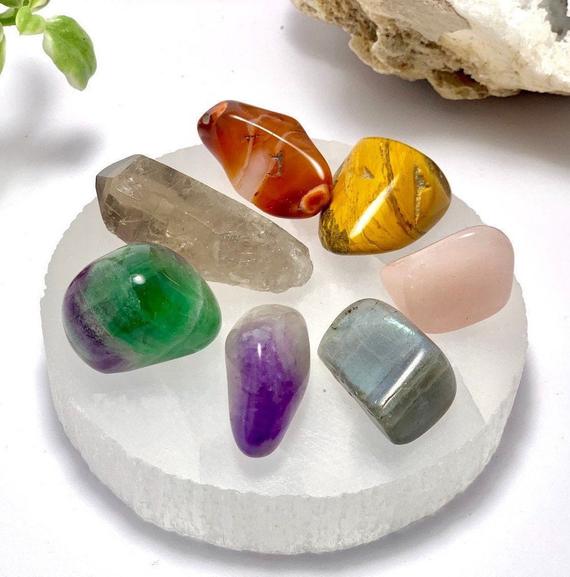 Chakra Stone Set With Selenite Charging Station