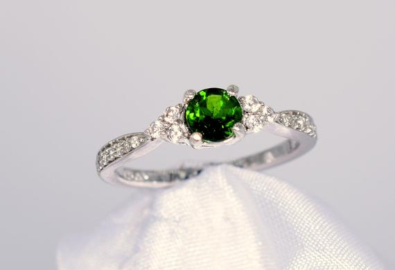 Chrome Diopside Ring, Genuine Gemstone 5mm Faceted Round, Cz Accents, Set In 925 Sterling Silver Mounting