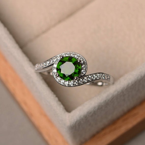 Green Gemstone Ring, Engagement Ring, Natural Chrome Diopside Ring, Sterling Silver Ring, Round Cut Ring