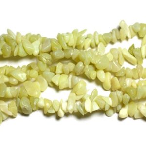 Shop Jade Chip & Nugget Beads! 130pc environ – Perles de pierre Jade jaune Citron – rocailles chips 5-10mm – 4558550035899 | Natural genuine chip Jade beads for beading and jewelry making.  #jewelry #beads #beadedjewelry #diyjewelry #jewelrymaking #beadstore #beading #affiliate #ad