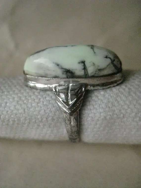 Magnesite? Sterling Ring Vintage 925 Silver Size 5 1/4 Stone Oval Pastel Green Black