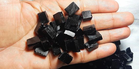 Natural Black Onyx Raw Slices Gemstone,black Onyx Rough,black Onyx Slices,black Onyx Specimens,black Onyx Raw Materials,onyx Rough Gemstone.