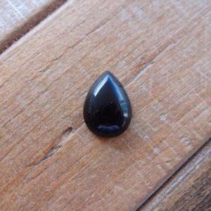 Black Obsidian raw medium stone, collectible rocks and geodes, rough natural black stone for craft home decor altar | Natural genuine stones & crystals in various shapes & sizes. Buy raw cut, tumbled, or polished gemstones for making jewelry or crystal healing energy vibration raising reiki stones. #crystals #gemstones #crystalhealing #crystalsandgemstones #energyhealing #affiliate #ad
